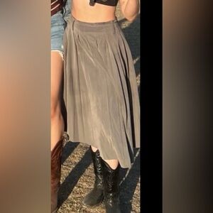 Club Monaco Olive Midi Skirt